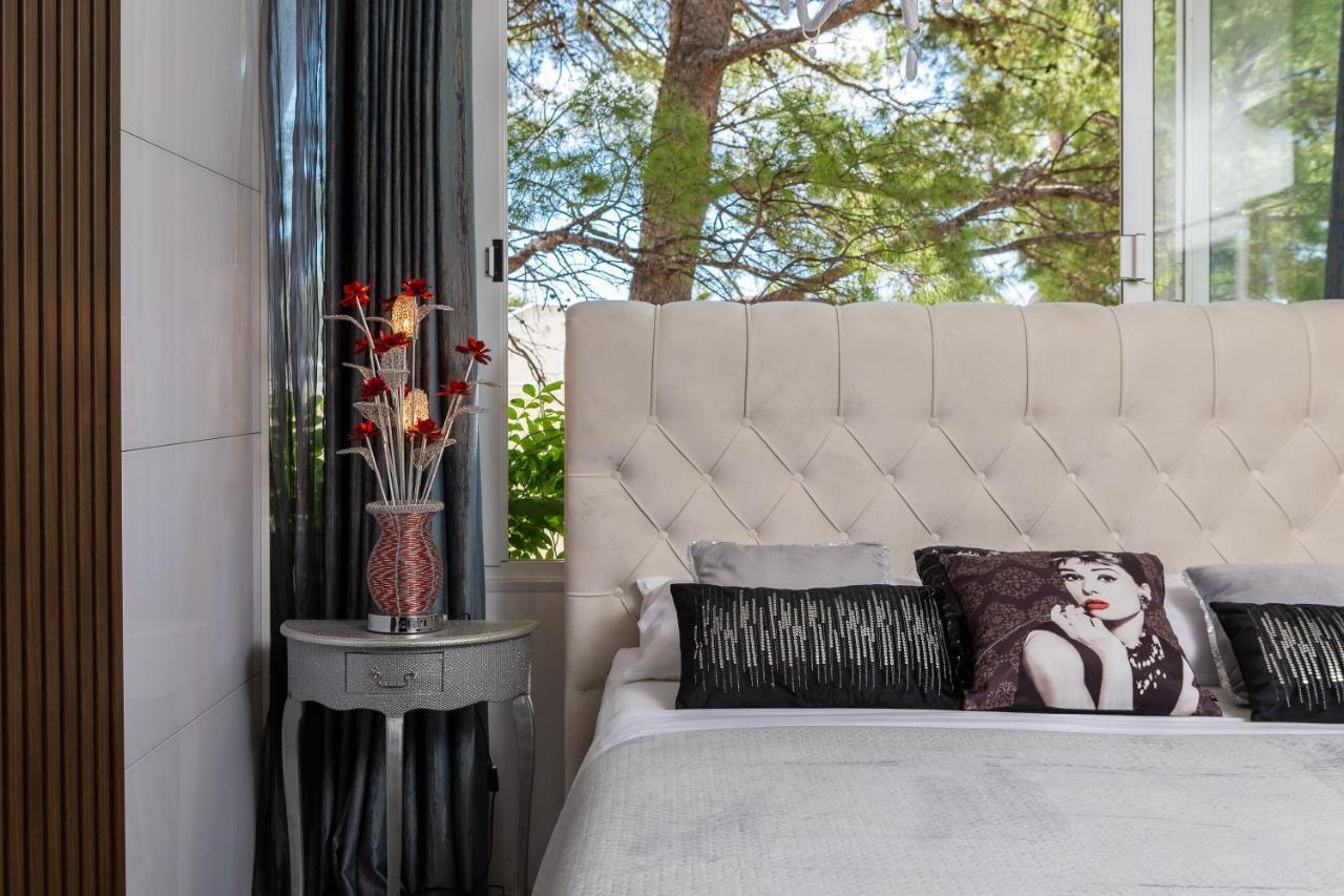 Beachfront Apartment Romilda Makarska Eksteriør billede